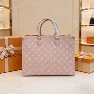 <AUTHENTIC>Louis Vuitton Leather Tote Bag in Light Pink